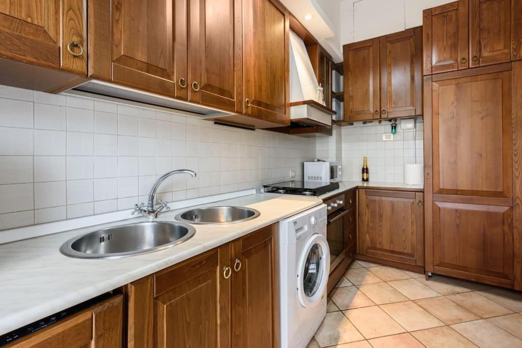 Parking & Wifi City Walls Apartment Pistoia Ngoại thất bức ảnh
